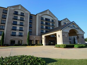 Exterior - Hyatt Place Indianapolis Airport (Indianapolis)