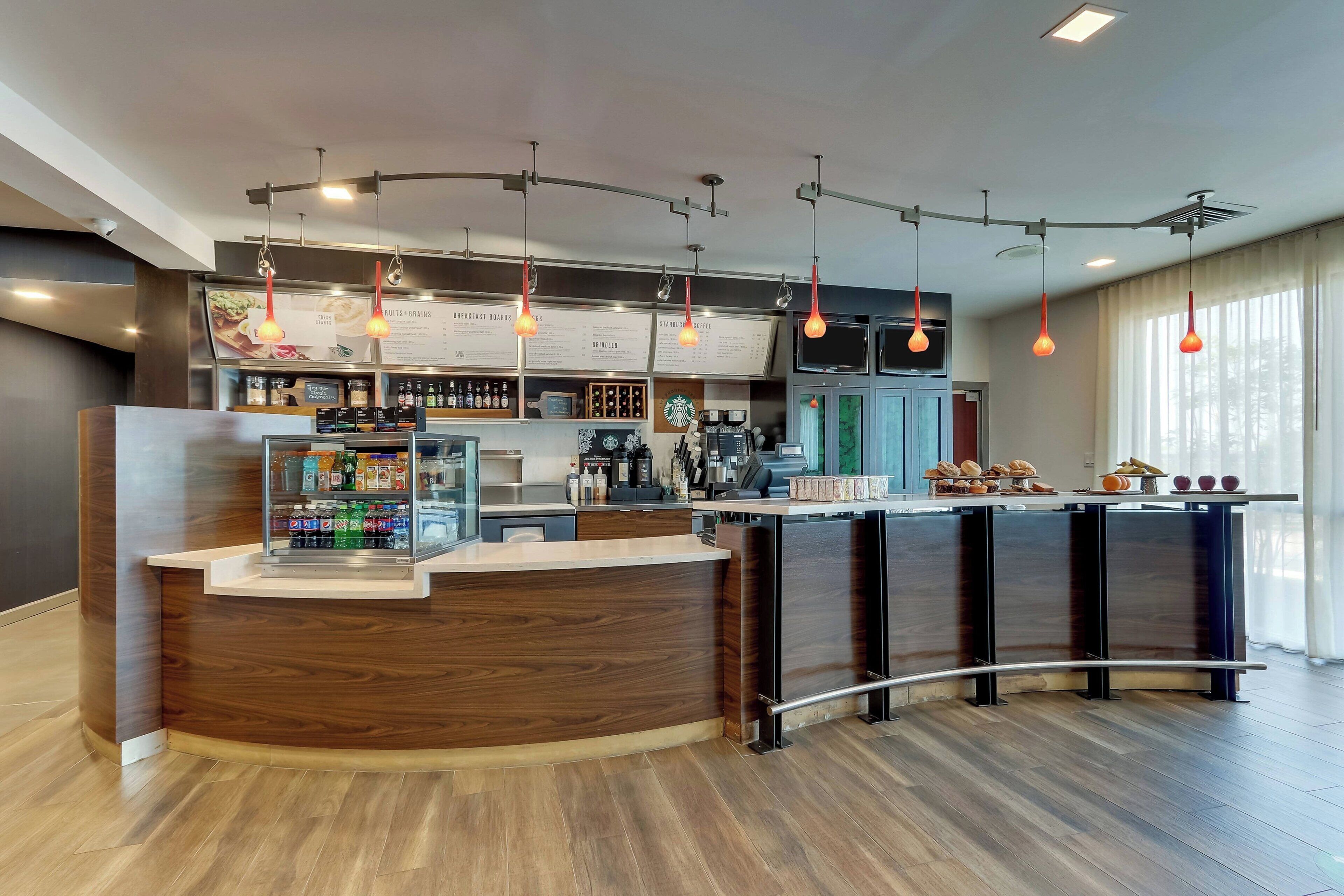 breakfast and dinner served, american cuisine