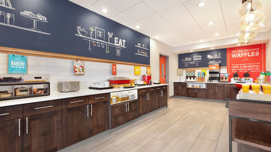 Hampton Inn Grand Rapids-North