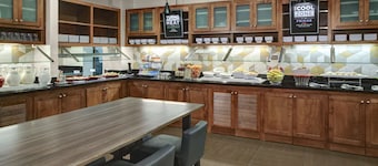 Hyatt Place Detroit/Livonia