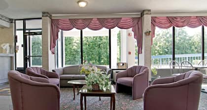 Americas Best Value Inn & Suites Clarksdale