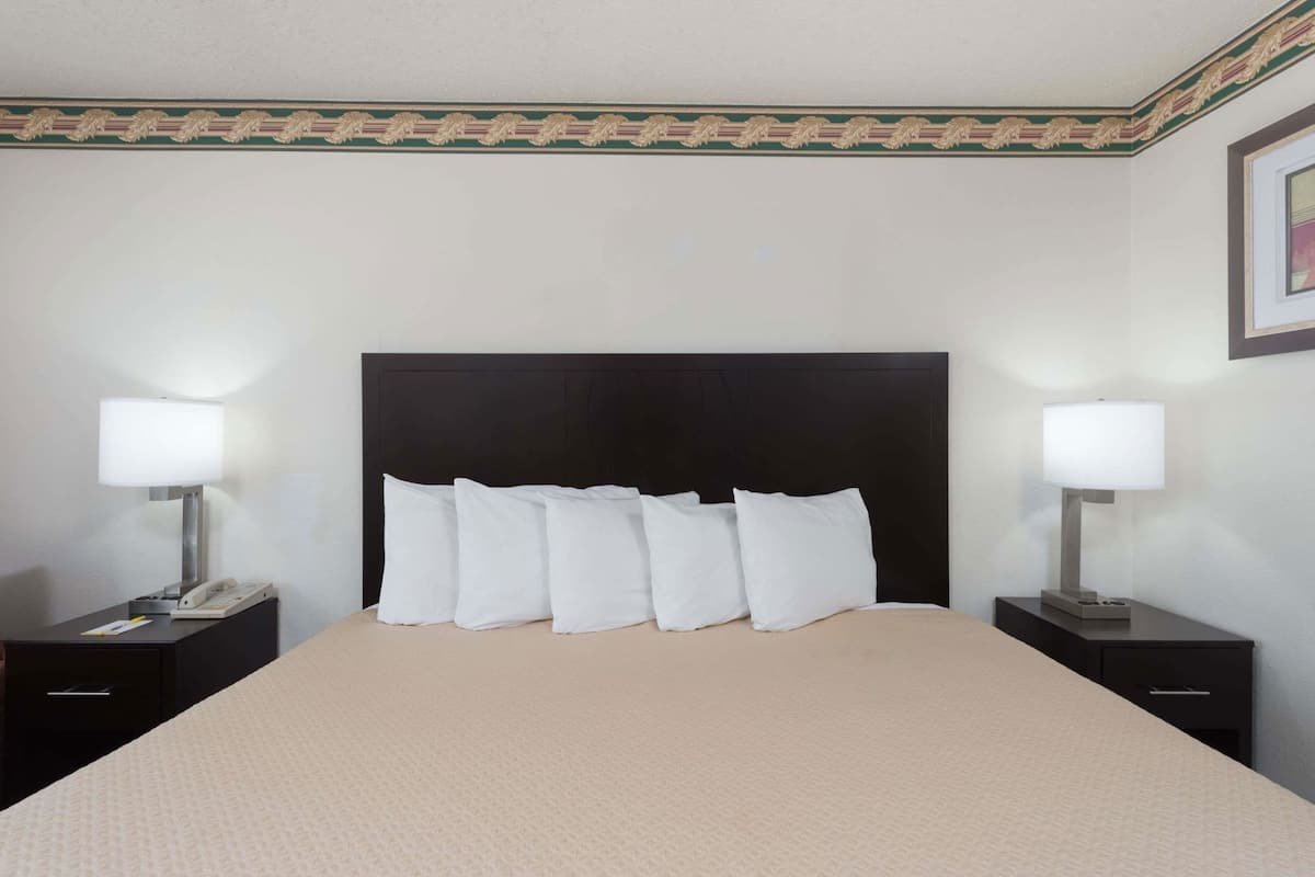 Iron/ironing board, free cots/infant beds, rollaway beds, free WiFi