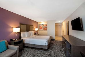 Suite, 1 King Bed, Non Smoking