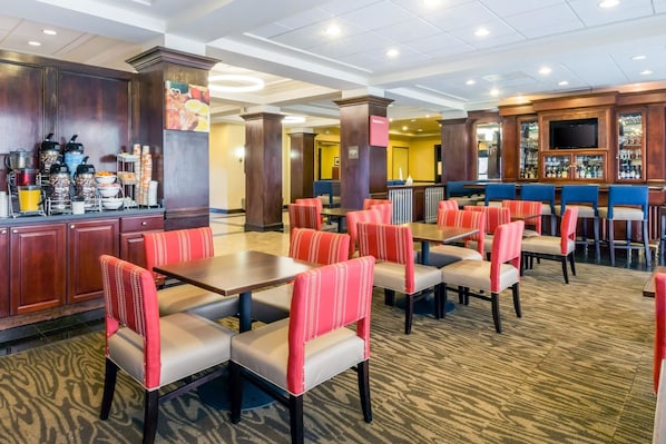 Free daily full breakfast