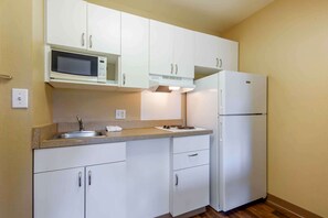 1 dormitorio, escritorio, tabla de planchar con plancha y wifi gratis
