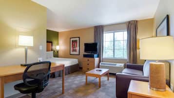 Desk, iron/ironing board, free WiFi, bed sheets