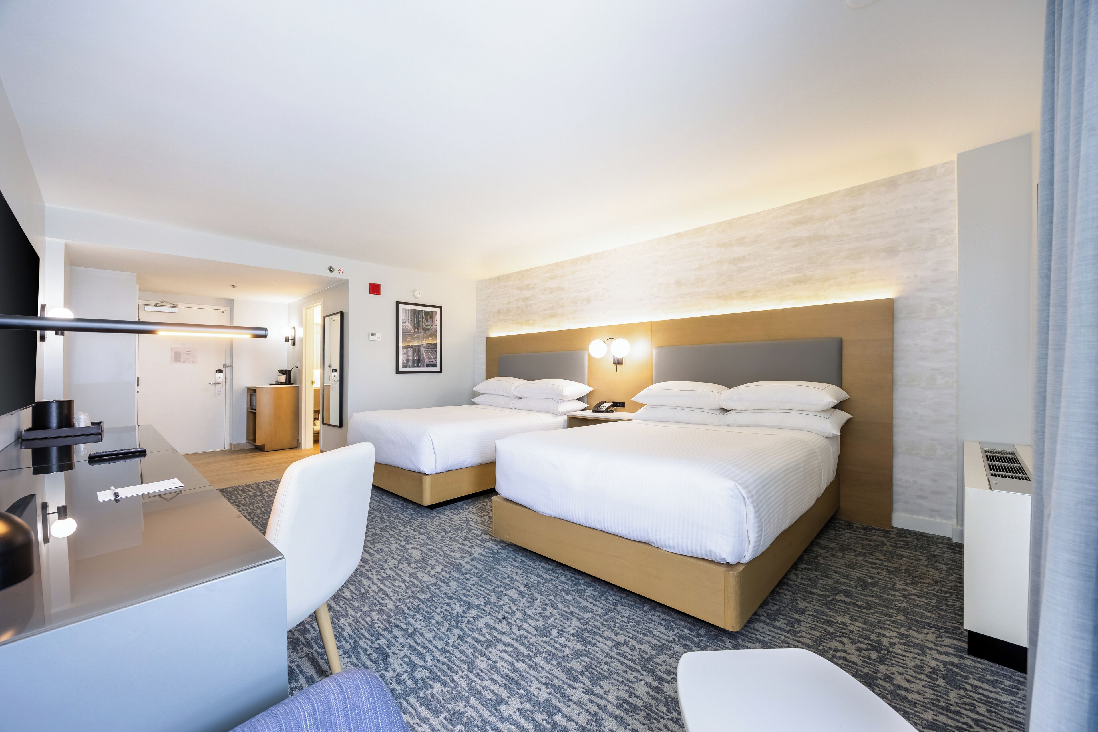 hypo-allergenic bedding, in-room safe, desk, blackout curtains