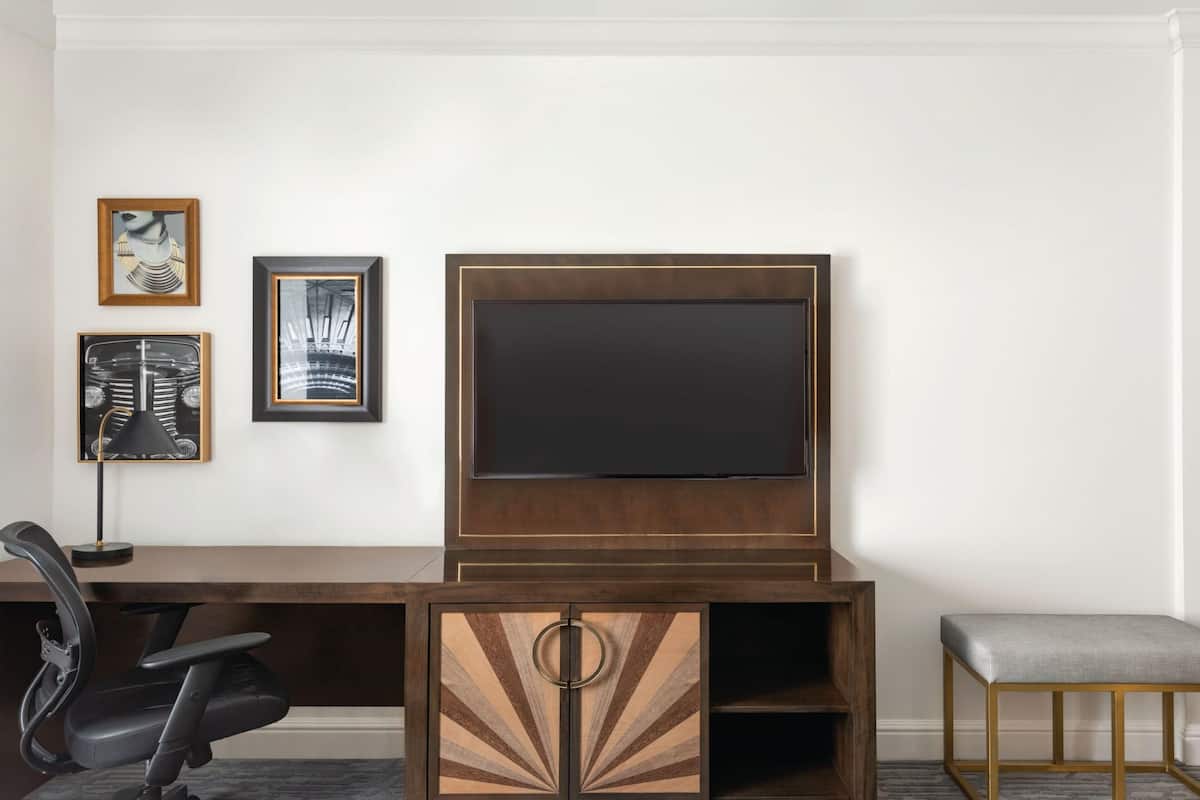 In-room safe, desk, laptop workspace, blackout drapes