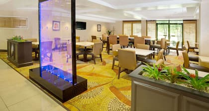 Wingate by Wyndham Raleigh Durham Airport RTP