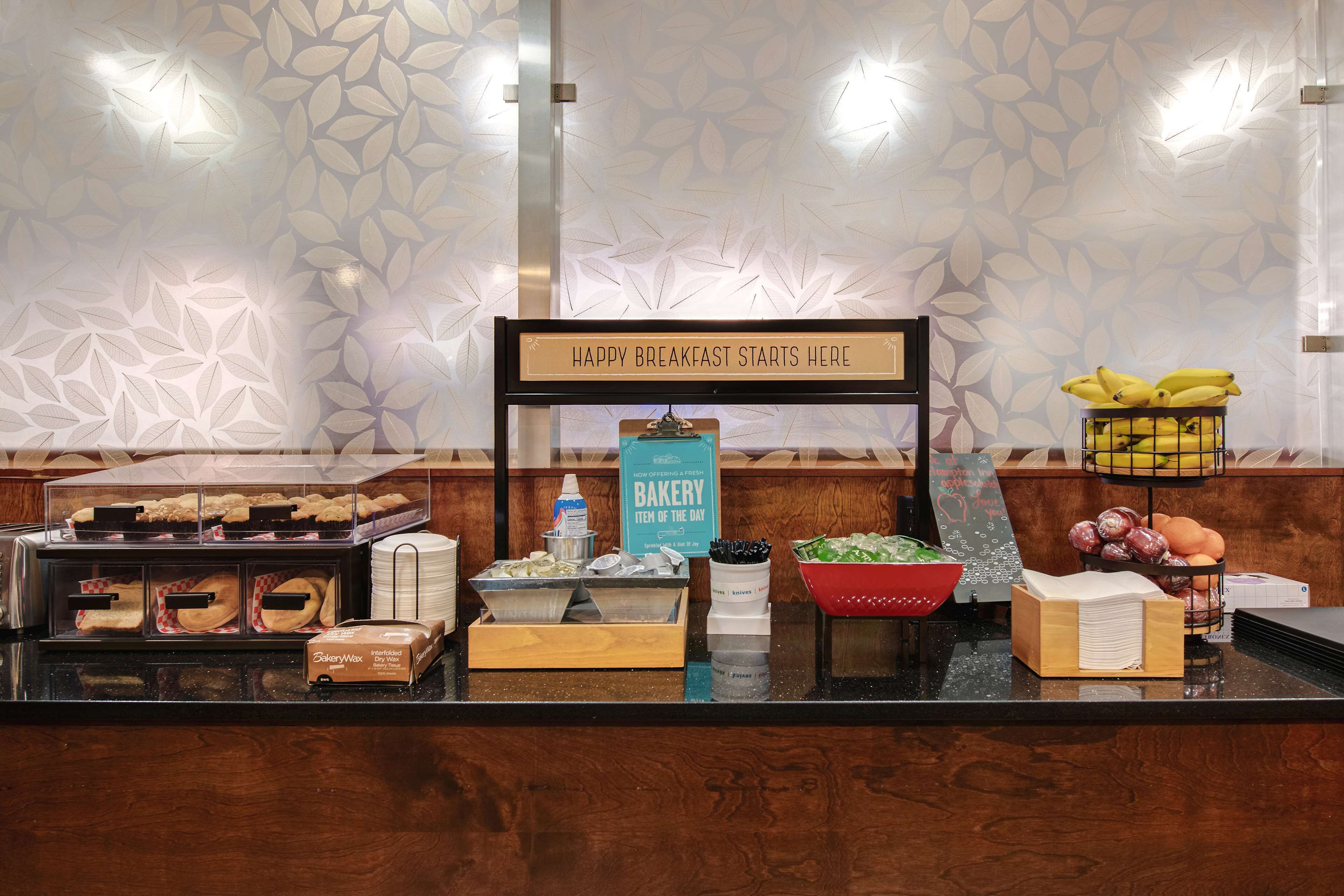 Café da manhã continental grátis todos os dias