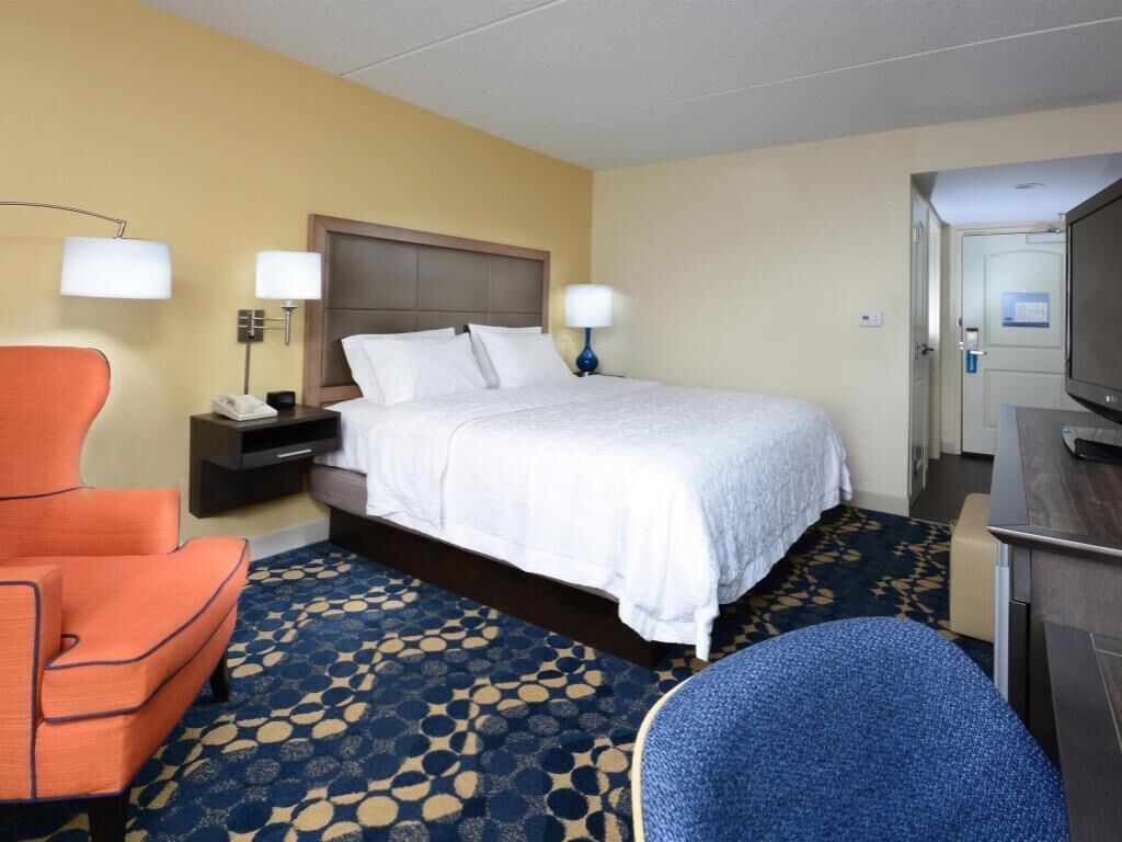 Desk, iron/ironing board, free cots/infant beds, free WiFi