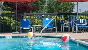 Piscina a l'aire lliure