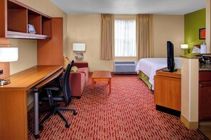 Desk, soundproofing, iron/ironing board, free cots/infant beds - Towneplace Suites By Marriott Cleveland Westlake (Westlake)