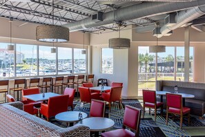 Desayuno completo incluido