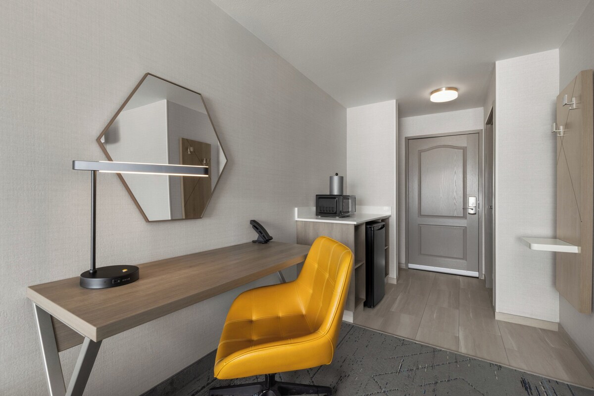 Suite, 1 King-Bett