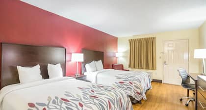 Red Roof Inn Clarksville