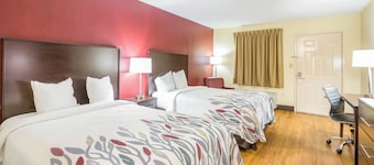 Red Roof Inn Clarksville