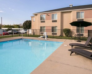 Seasonal outdoor pool