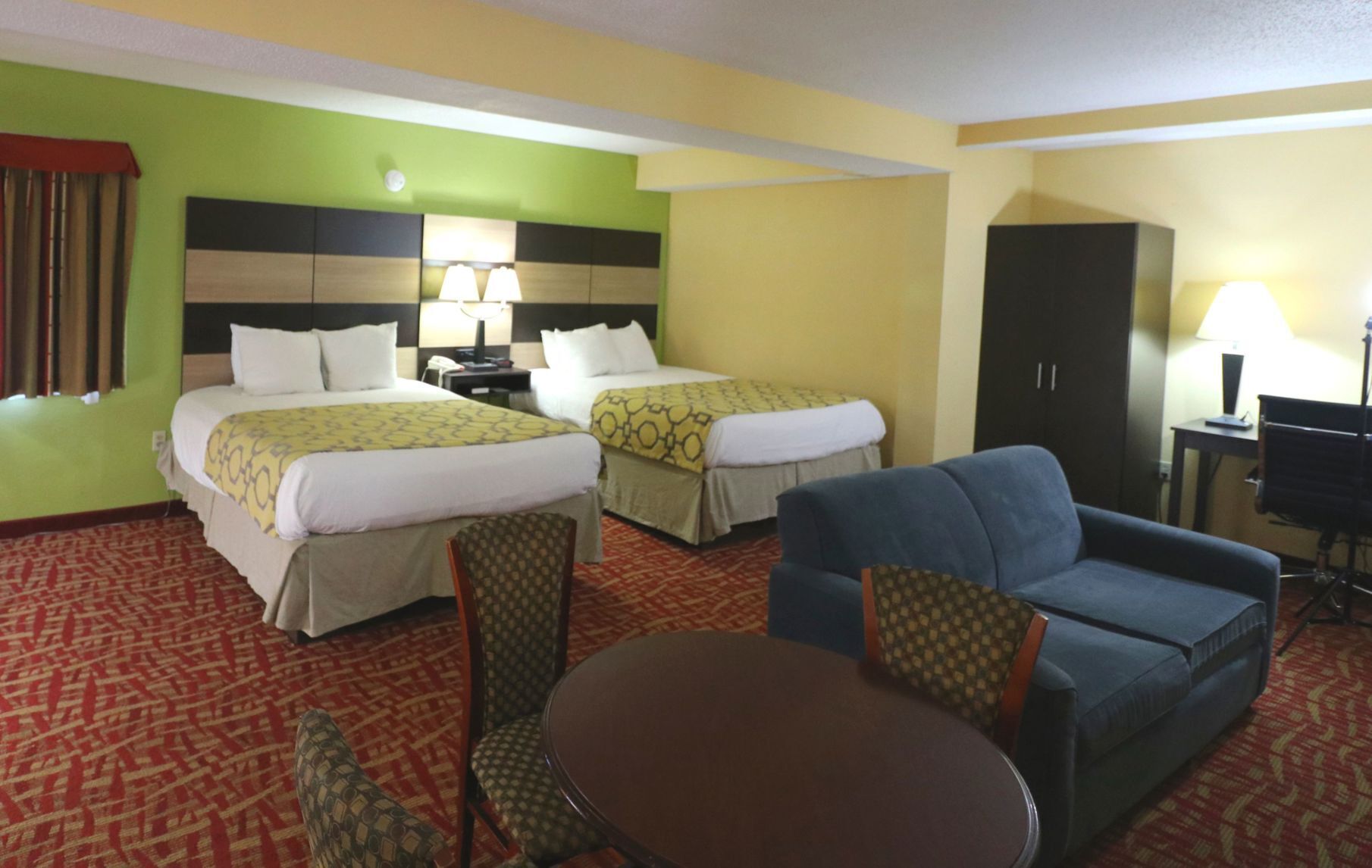 Iron/ironing board, cribs/infant beds, free WiFi, bed sheets