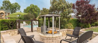 ベイモント バイ ウィンダム セバービル ピジョン フォージ