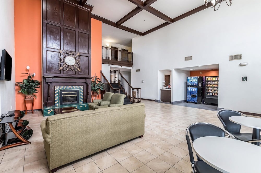 Motel 6 North Richland Hills, TX - NE Fort Worth