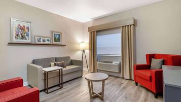 Suite, 1 King Bed, Non Smoking, Jetted Tub | Individually furnished, desk, laptop workspace, blackout drapes