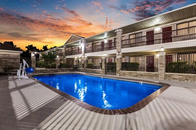 Red Roof Inn Conroe North - Willis