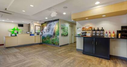 Extended Stay America Suites Chantilly Dulles
