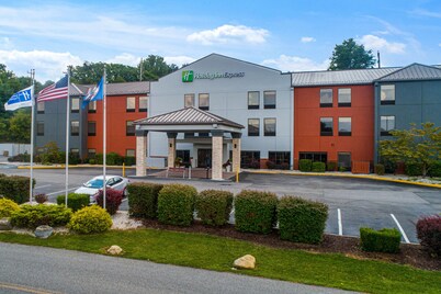 Holiday Inn Express Dublin by IHG