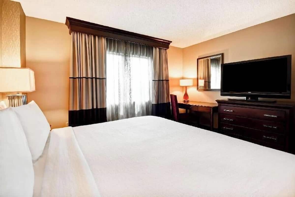 1 bedroom, premium bedding, down duvets, pillow-top beds