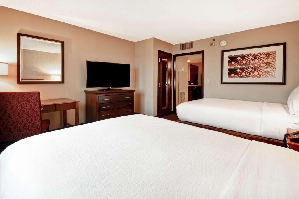 1 soverom, sengetøy av topp kvalitet, dundyner og senger med overmadrass