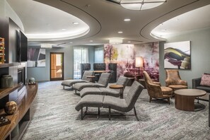 Lobby-Lounge