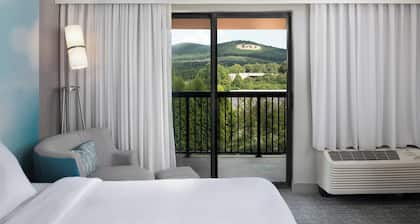 Courtyard by Marriott Lynchburg