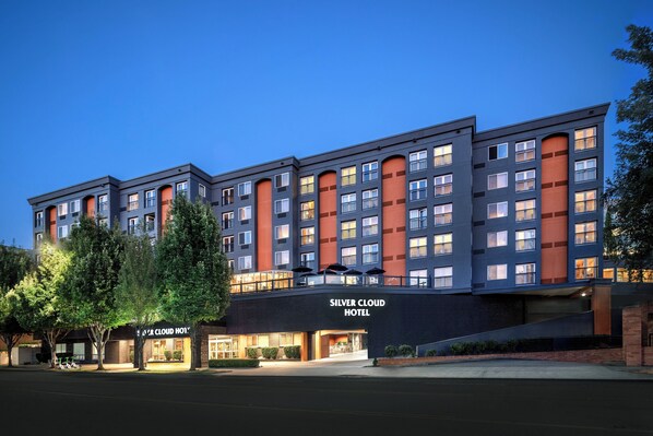 Front of property - evening/night