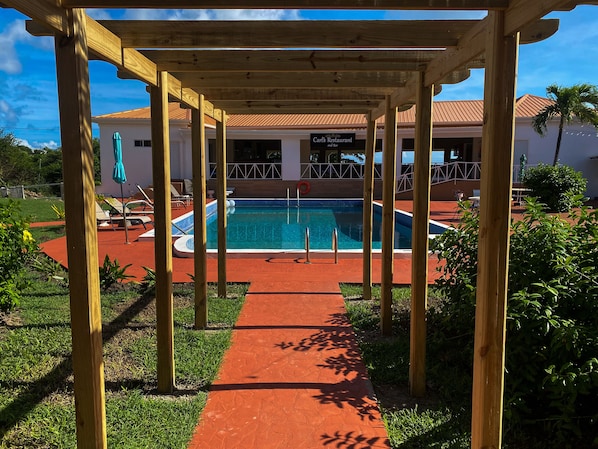 Piscine extérieure