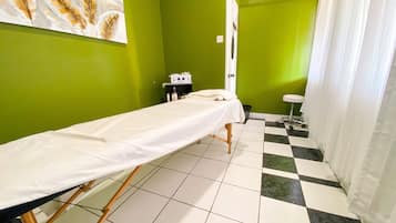 Massaggi “deep tissue”, massaggi svedesi, massaggi