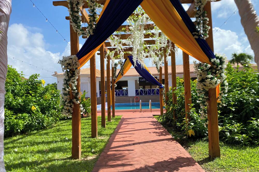 Point Salines Hotel