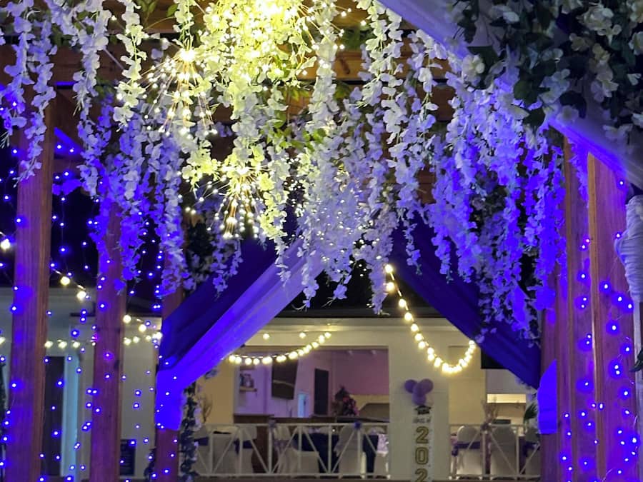 Se sirven desayunos, almuerzos y cenas