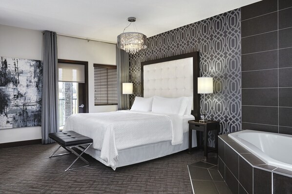 In-room safe, desk, laptop workspace, blackout curtains