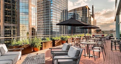 Sheraton Suites Calgary Eau Claire