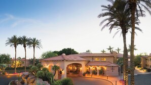 View from property - Sheraton Desert Oasis Villas, Scottsdale (Scottsdale)