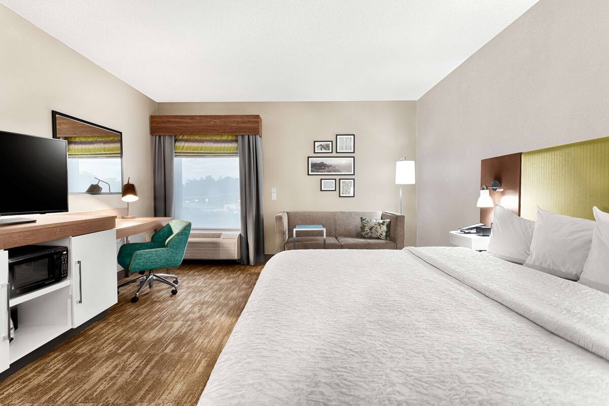 desk, iron/ironing board, free cots/infant beds, free rollaway beds