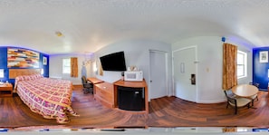 Standard Room, 1 Queen Bed, Non Smoking | Individually furnished, desk, free WiFi, bed sheets