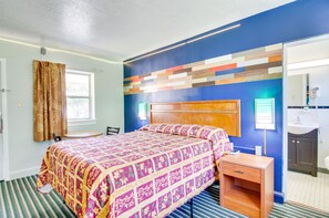 Standardzimmer, 1 Queen-Bett, Nichtraucher | Individuell eingerichtet, Schreibtisch, kostenloses WLAN, Bettwäsche