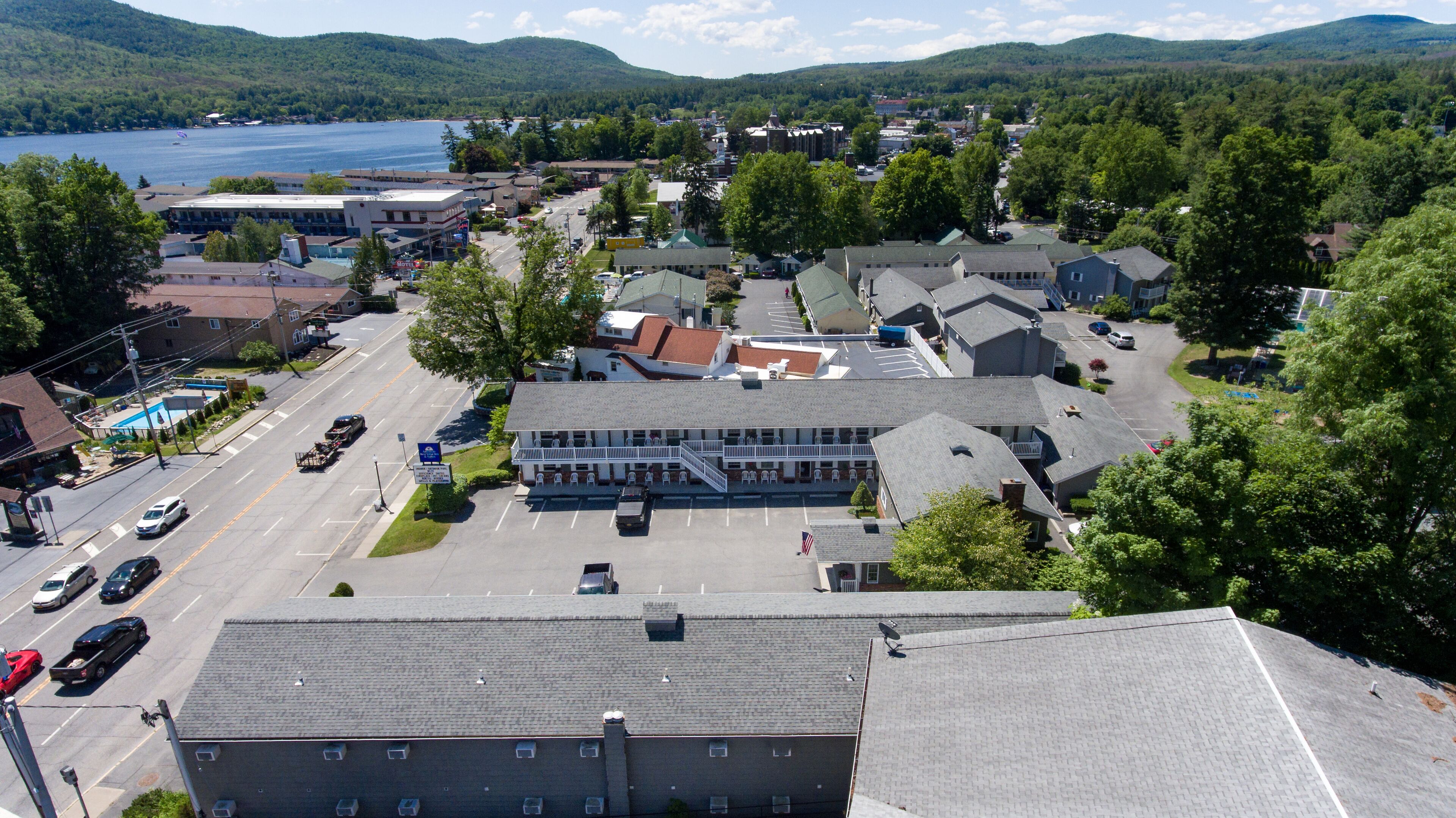 Photo - Adirondack Retreat Inn & Suites