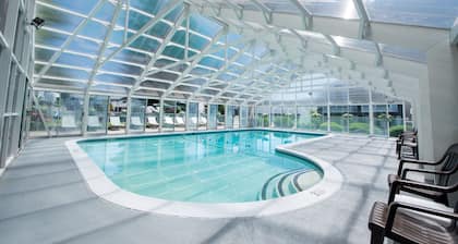 Adirondack Retreat Inn & Suites