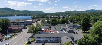 Adirondack Retreat Inn & Suites