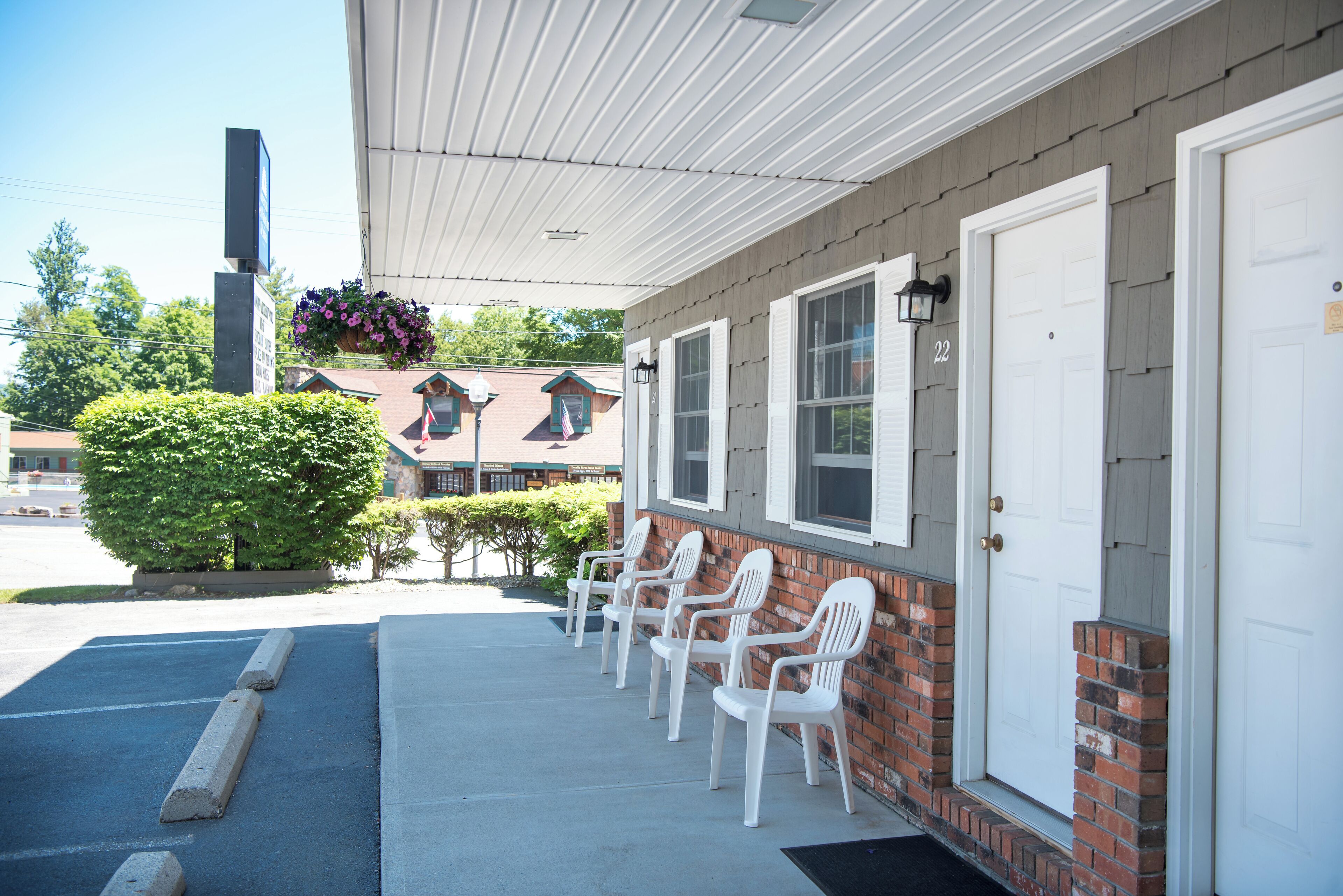 遮光布/窗簾、熨斗/熨衣板、隨行嬰兒床、免費折疊床/加床