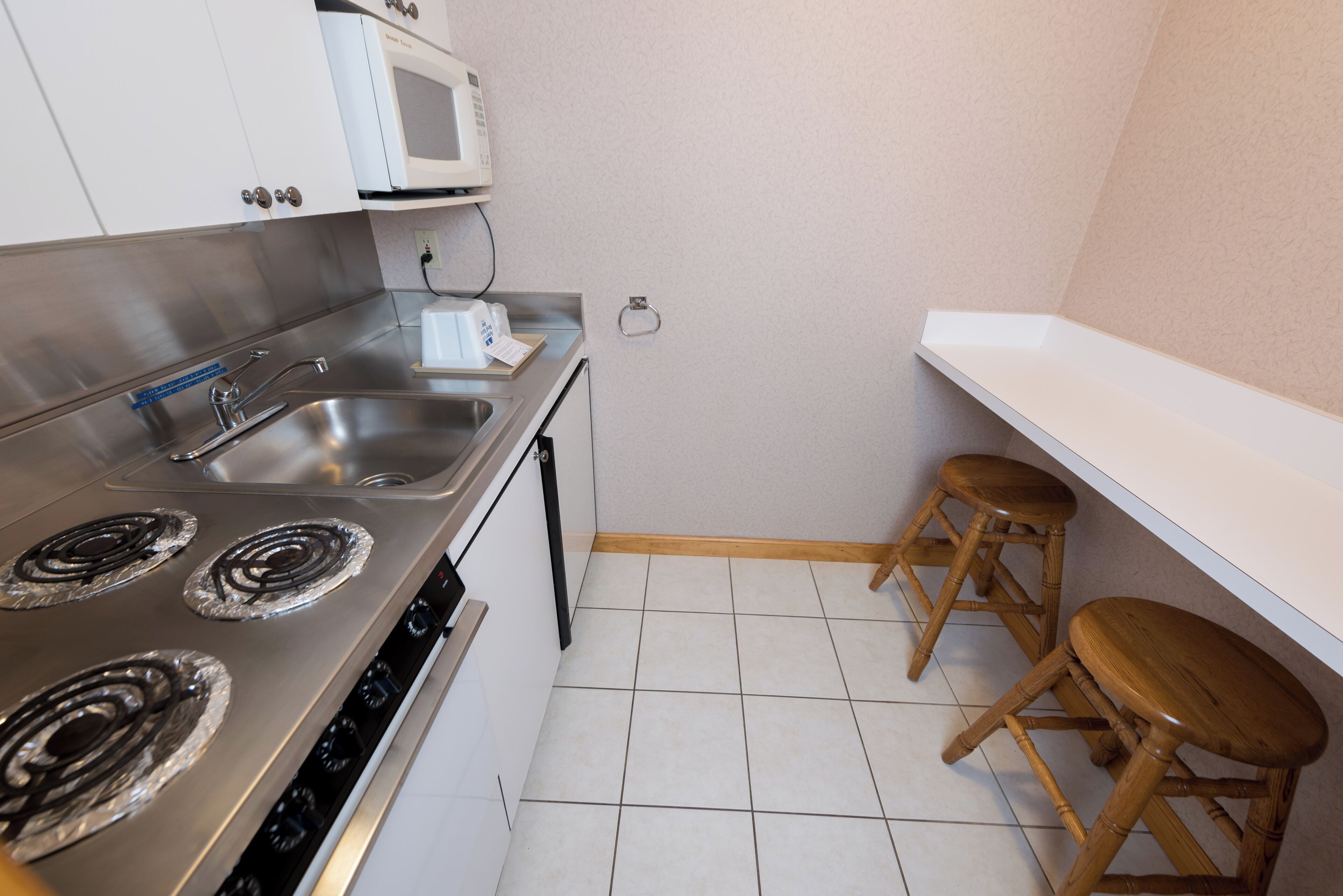 Photo - Adirondack Retreat Inn & Suites