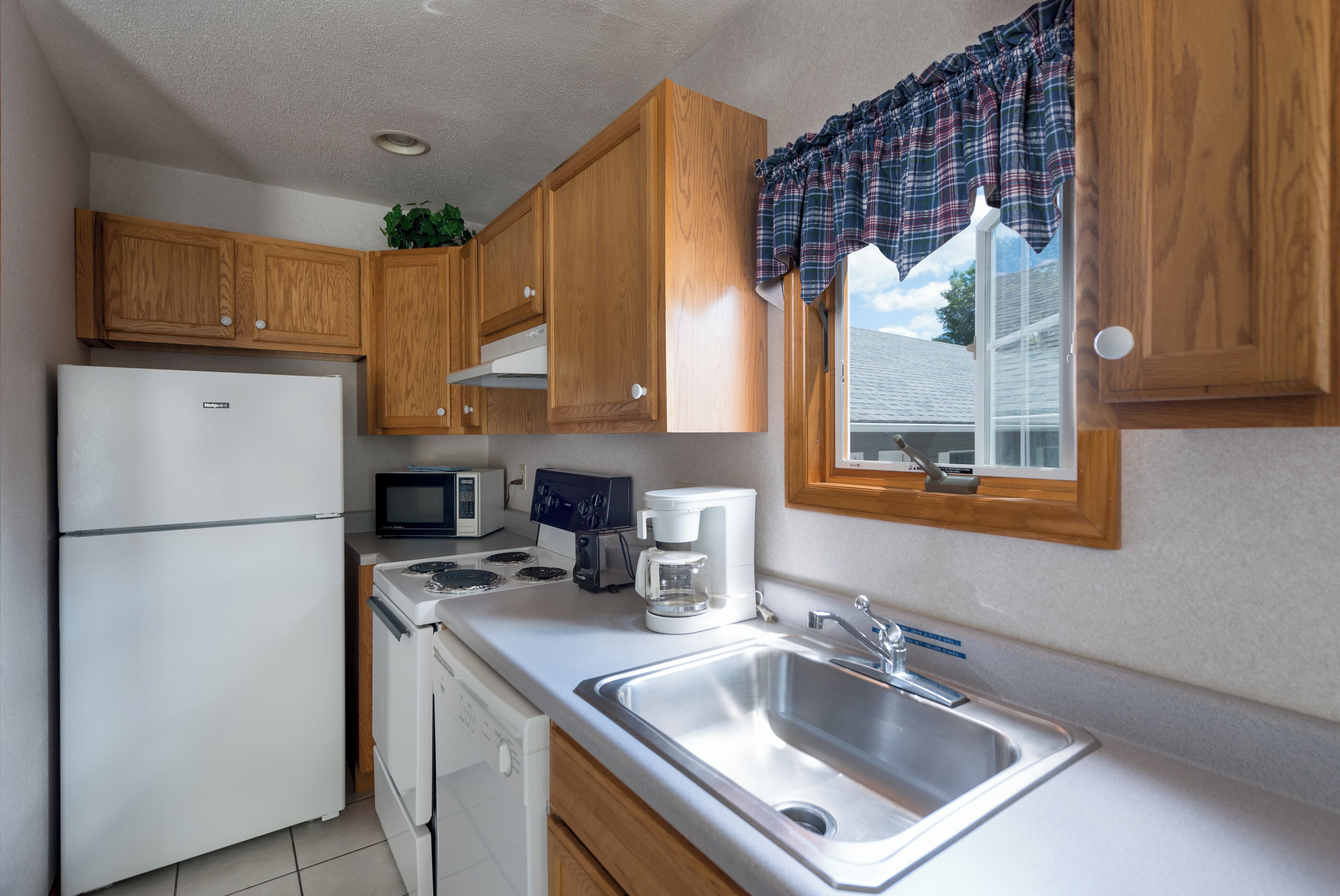 Photo - Adirondack Retreat Inn & Suites